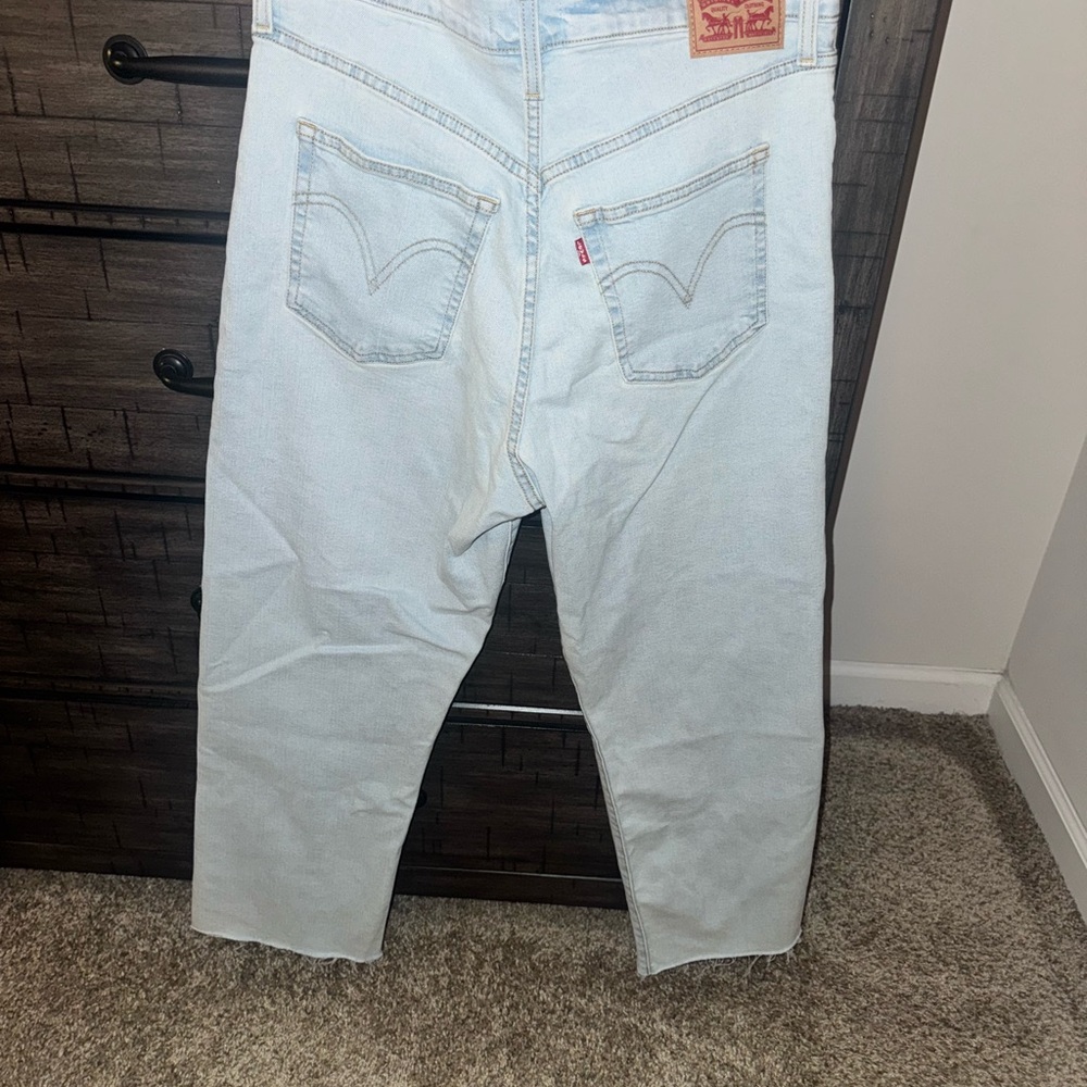 Levi's Blue Straight Jeans with Relaxed Fit